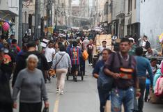 Calles del Centro de Lima vuelven a lucir llenas de ambulantes tras el fracaso de la reubicación de comerciantes informales