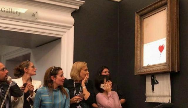 Nadie sabe cómo Banksy consiguió activar el mecanismo escondido en el marco de la polémica pintura justo después de que fuera vendida. (Crédito: Instagram)