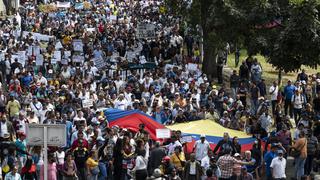 Venezuela: empleados públicos mantienen protestas exigiendo aumento salarial