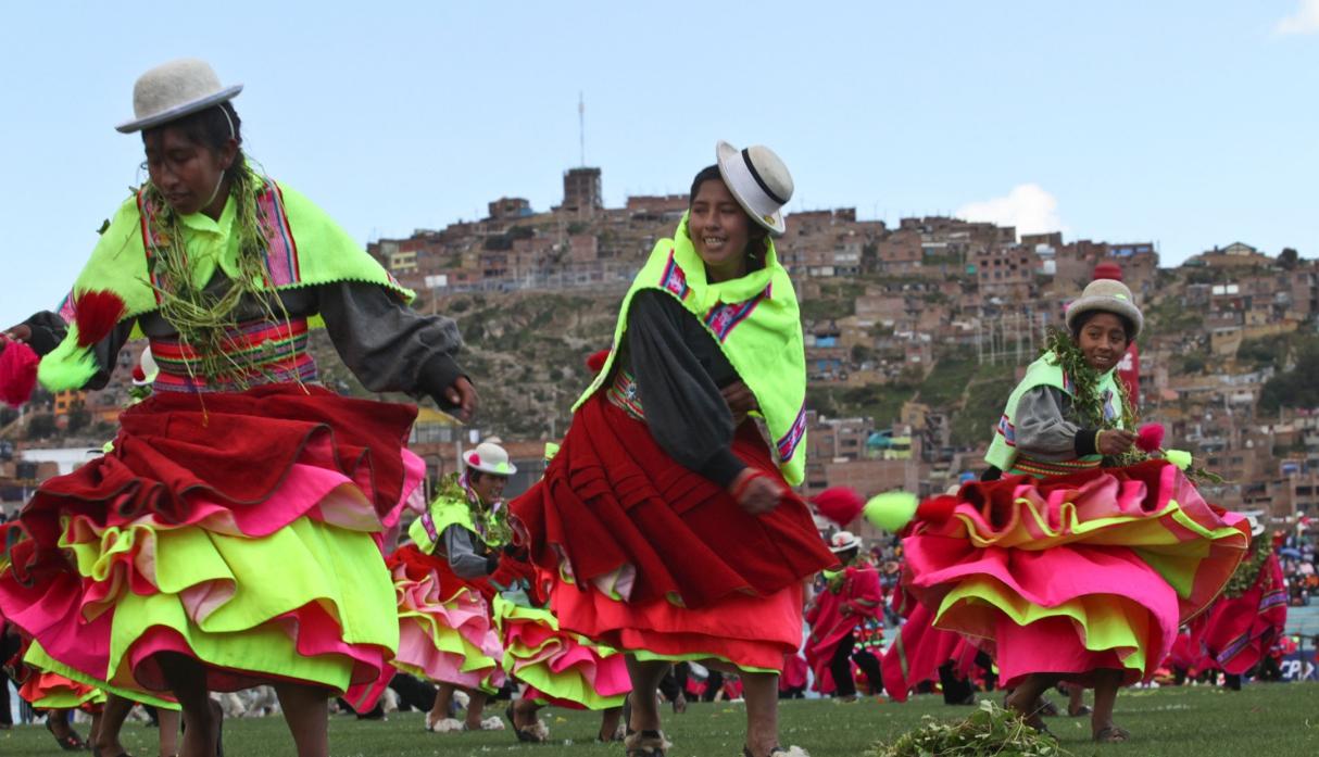 Puno (2 al 11 de febrero). La Fiesta de la Virgen de la Candelaria es la más grande del país en homenaje a la patrona de Puno y se celebra con misas, danzas folclóricas, pasacalles, entre otros. (Foto: El Comercio)