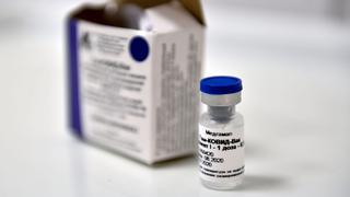 Rusia asegura que el precio de su vacuna contra el COVID-19 será inferior al de sus competidores Pfizer y Moderna