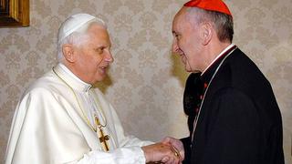 Bergoglio, el cardenal que quedó segundo en la elección que ganó Benedicto XVI