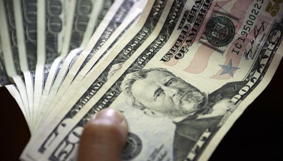 Dólar en el Perú HOY, jueves 13 de abril de 2023: Revisa el tipo de cambio y cotización del dólar en las apps gratuitas disponibles en la red | Foto: Reuters (Archivo)