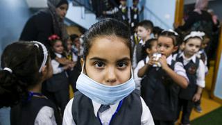 Cómo es el retorno a las clases presenciales en el mundo con el coronavirus aún como amenaza