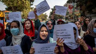 “Quédense en casa”: la nueva orden para las mujeres trabajadoras del gobierno de Kabul