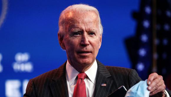 El presidente electo de EE.UU., Joe Biden, concluye sus comentarios a los periodistas luego de una reunión en línea con miembros del comité ejecutivo de la Asociación Nacional de Gobernadores (NGA) en Wilmington, Delaware, EE. UU. (Foto: REUTERS / Tom Brenner).