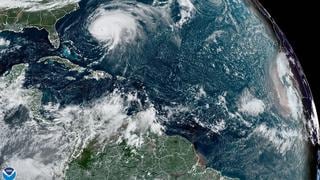 Emiten vigilancia de huracán en la costa este de Canadá ante avance de Fiona