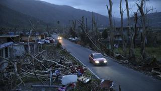 A un mes del huracán María, Puerto Rico sigue sin electricidad