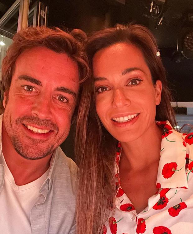 Andrea Schlager en una cena romántica con Fernando Alonso (Foto: Andrea Schlager / Instagram)