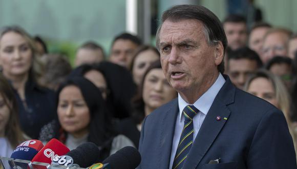 Jair Bolsonaro , presidente de Brasil y candidato a la reelección, participa en una reunión con diputados aliados en el Palácio da Alvorada en Brasília. (EFE/ Joédson Alves).