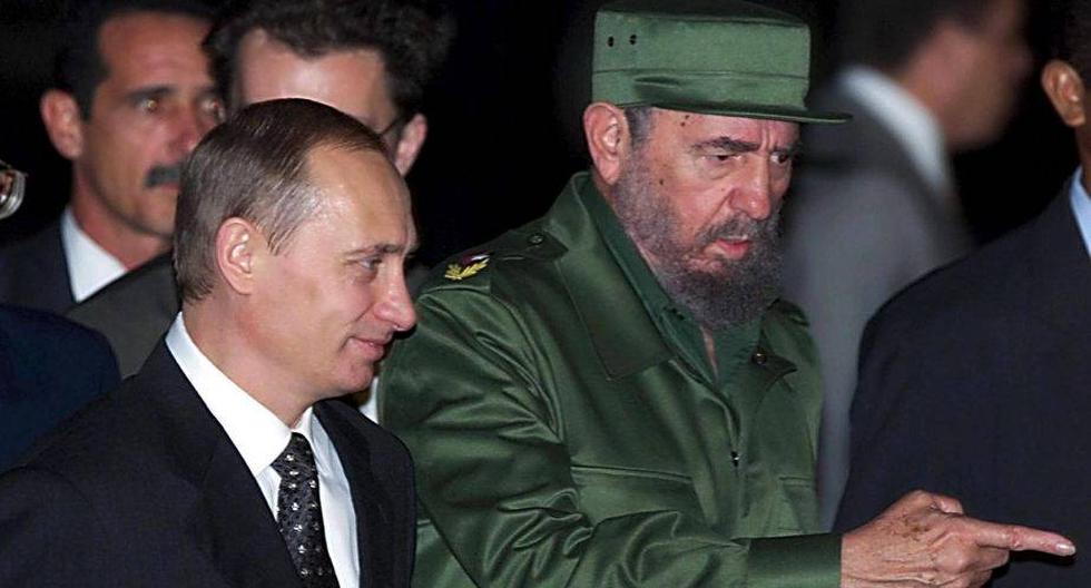 Vladimir Putin y Fidel Castro en diciembre de 2000. (Foto: EFE)