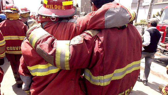 La Ley Nº 31021, publicada este miércoles en El Peruano, también reconoce como héroes de la patria a bomberos, personal de fiscalización, serenos y personal del servicio de limpieza pública de las municipalidades. (Foto: GEC)