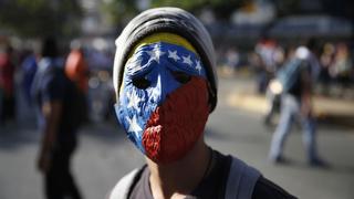 Los venezolanos toman las calles por quinto día consecutivo