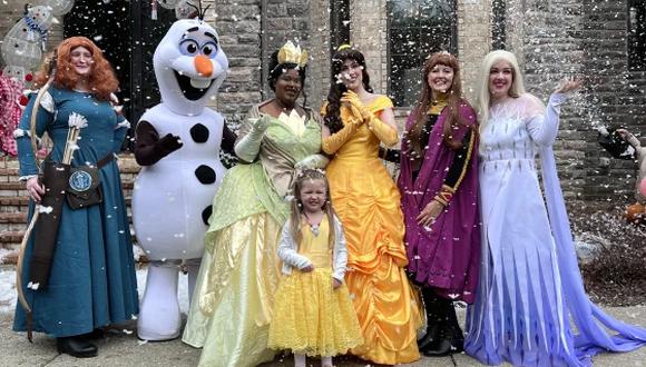 Rodeada de familiares y amigos, la niña celebró por adelantado sus 4 años con la fiesta temática de princesas que siempre soñó. (Foto: Dreams and Wishes of Tennessee / Facebook).