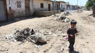 Más de 7.700 niños damnificados por El Niño costero recibirán documentos