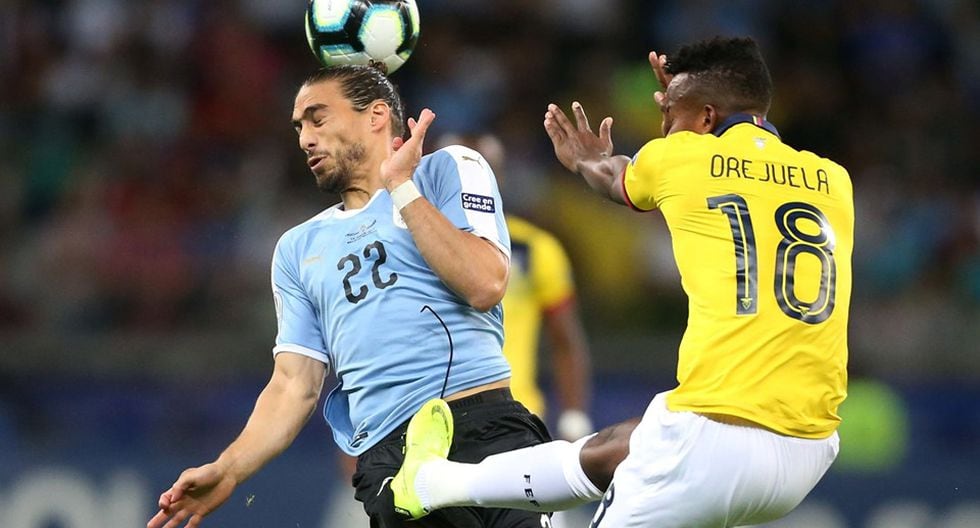 DT: Uruguay Goleó 4-0 A Ecuador Con Goles De Suárez Y Cavani Por La ...