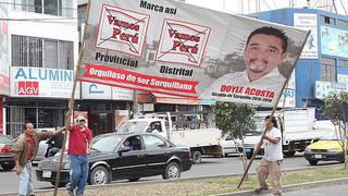 Surquillo: retiran propaganda electoral de calles y casas