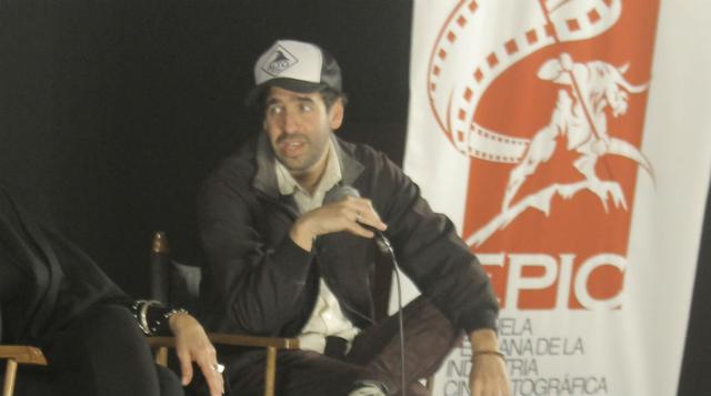 Filme "Viejos amigos" fue presentado en conferencia de prensa  - 4