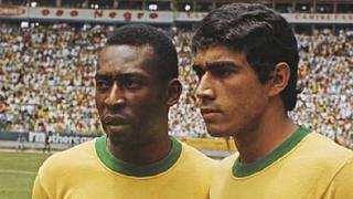 “A Pelé no se le puede describir con una sola palabra, era perfecto”
