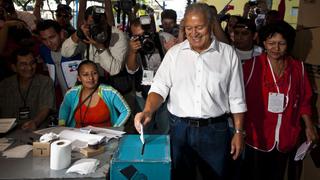 Elecciones en El Salvador: se inicia el conteo de votos