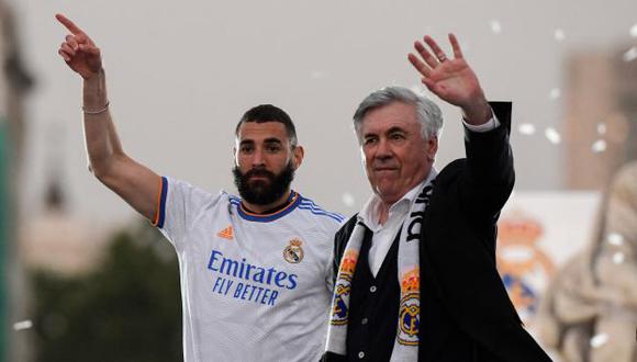 Carlo Ancelotti se rindió ante la clase de Karim Benzema tras la Supercopa de Europa. (Foto: AFP)