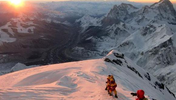 Ejecutiva peruana de eBay inicia labor social rumbo al Everest