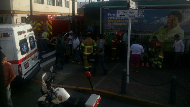 Barranco: choque de bus con ambulancia deja 3 heridos - 1