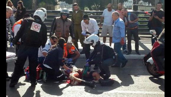 Muere el soldado israelí apuñalado por un palestino en Tel Aviv