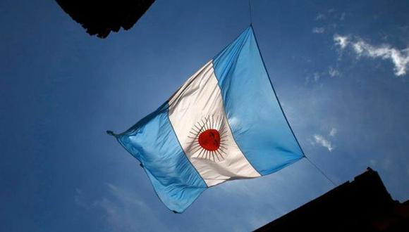 Este es el precio del billete verde en Argentina. (Foto: Reuters)