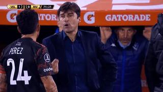 Momento de tensión: el cruce de palabras entre el DT de Vélez y Enzo Pérez | VIDEO