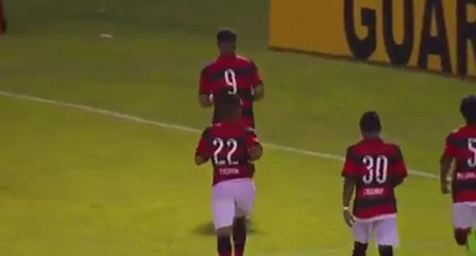 Paolo Guerrero volvió a marca un golazo con el Flamengo. (Foto: Captura)