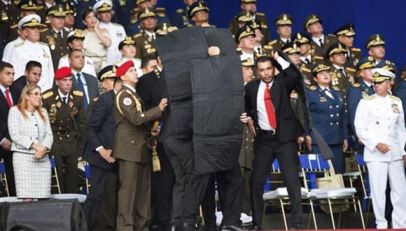 Nicolás Maduro abrió el sábado la posibilidad de que Estados Unidos coopere en la investigación del presunto atentado en su contra. | Foto: AP