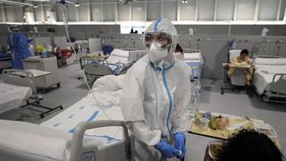 España suma 909 muertes por coronavirus el fin de semana, la máxima cifra desde abril