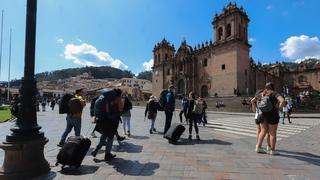 A paso lento: reactivación del turismo en Cusco es afectada por informalidad y conflictos sociales