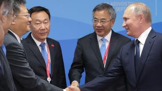 Rusia anuncia proyectos de hidrocarburos para atraer a inversores asiáticos