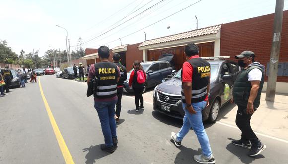 En este condominio se cometió el doble asesinato. (Foto: Gonzalo Córdova)