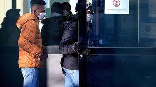 Francia y Alemania cierran 120 escuelas en zonas afectadas por el coronavirus | FOTOS