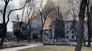 No hubo víctimas en el teatro de Mariúpol bombardeado por Rusia, según parlamentario ucraniano