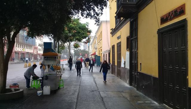 Esta llovizna se ha presentado desde aproximadamente las 6:30 a.m. (Foto: Gustavo Muñoz/GEC)