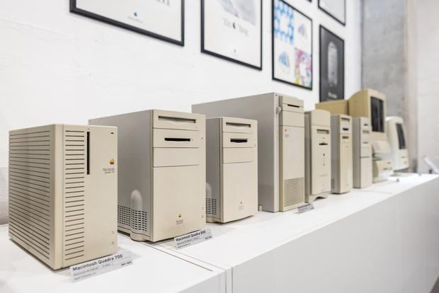 Apple computers of different generations are exhibited in the recently inaugurated Apple Museum in Warsaw.  (Photo: AFP)