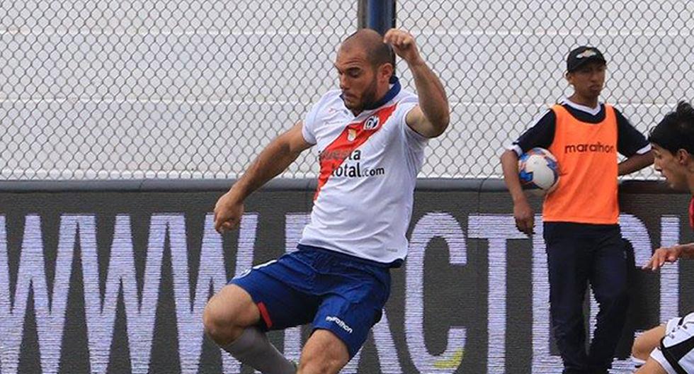 Adrián Zela reveló los motivos que le hicieron renovar con Deportivo Municipal por todo el 2018. (Foto: CCDM)