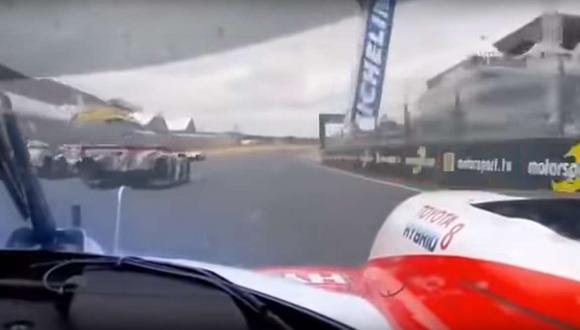 El asturiano dio cátedra de cómo se pasa a los rivales, a bordo de su Toyota TS050 Hybrid en el circuito de La Sarthe. (Youtube)