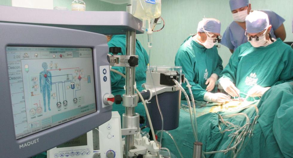Un total de veinte pacientes que padecen enfermedades cardiacas complejas serán intervenidos quirúrgicamente de forma gratuita por un equipo médico. (Foto: Andina)