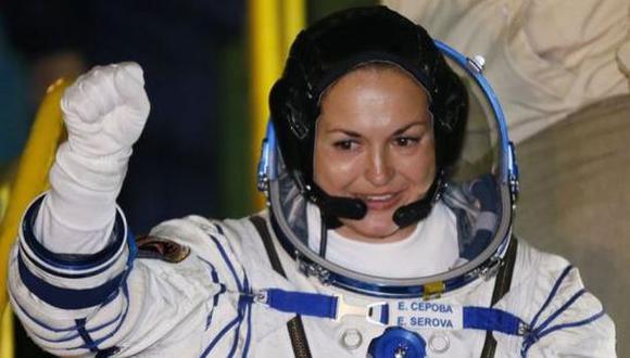 Nave despega con la primera cosmonauta rusa del siglo XXI