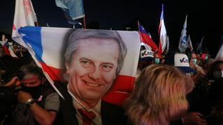 Elecciones Chile 2021: Ultraderechista Kast promete orden, seguridad y libertad en su cierre de campaña
