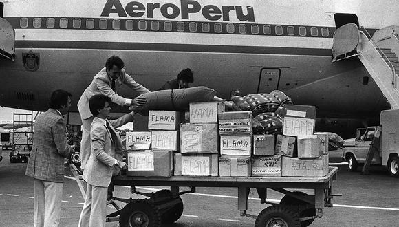 CALLAO 1 DE JUNIO DE 1982

DONACIÓN PERUANA EN PRIMER ENVÍO EN AVIÓN DE AEROPERÚ, NUESTRA LÍNEA DE BANDERA, HACIA ARGENTINA, EN EL CONTEXTO POSGUERRA DE LAS MALVINAS. (FOTO; GEC ARCHIVO HISTÓRICO) 

FOTO JAVIER LOPEZ EL COMERCIO