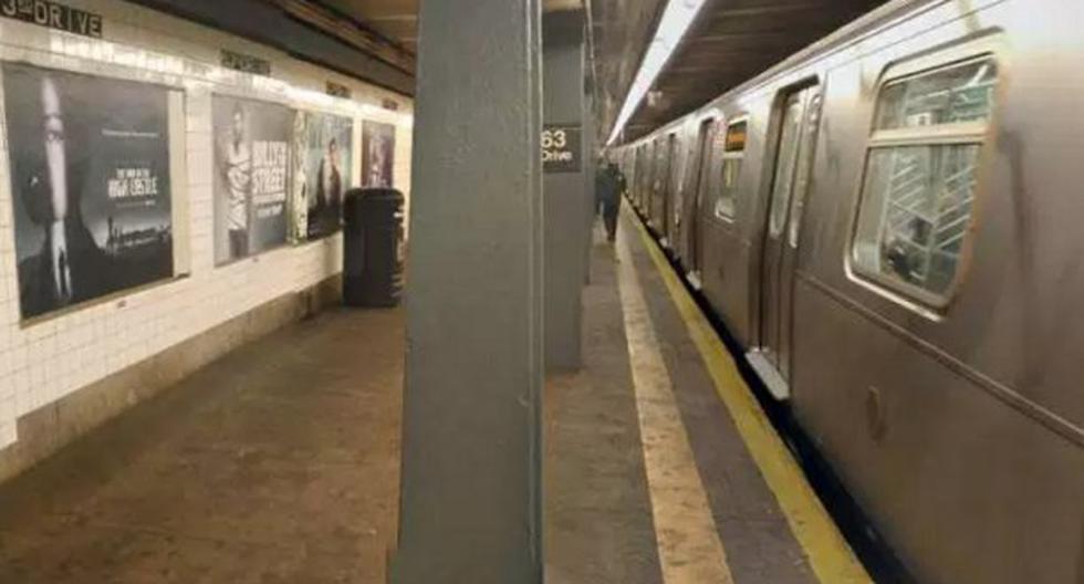 Terror en las vías del tren de New York. (Foto: Captura)