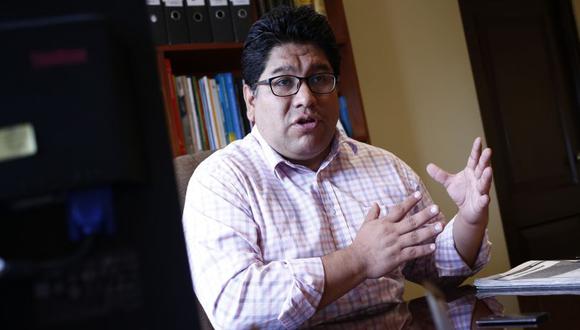 Rennan Espinoza explicó que su decisión se debe a que el nuevo Congreso debe mostrar "austeridad". (Foto: GEC).
