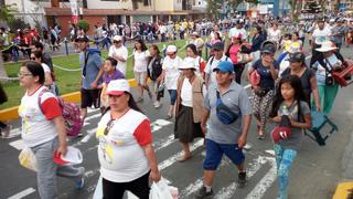 Así fue la salida de los asistentes tras misa en Las Palmas