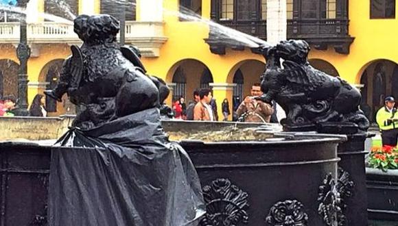 Lima interviene pileta de Plaza de Armas sin permiso de Cultura
